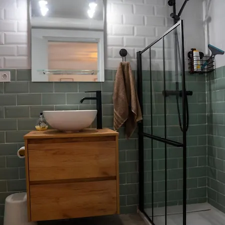 Beautiful With Huge Private Pool And Vineyard View Villa *